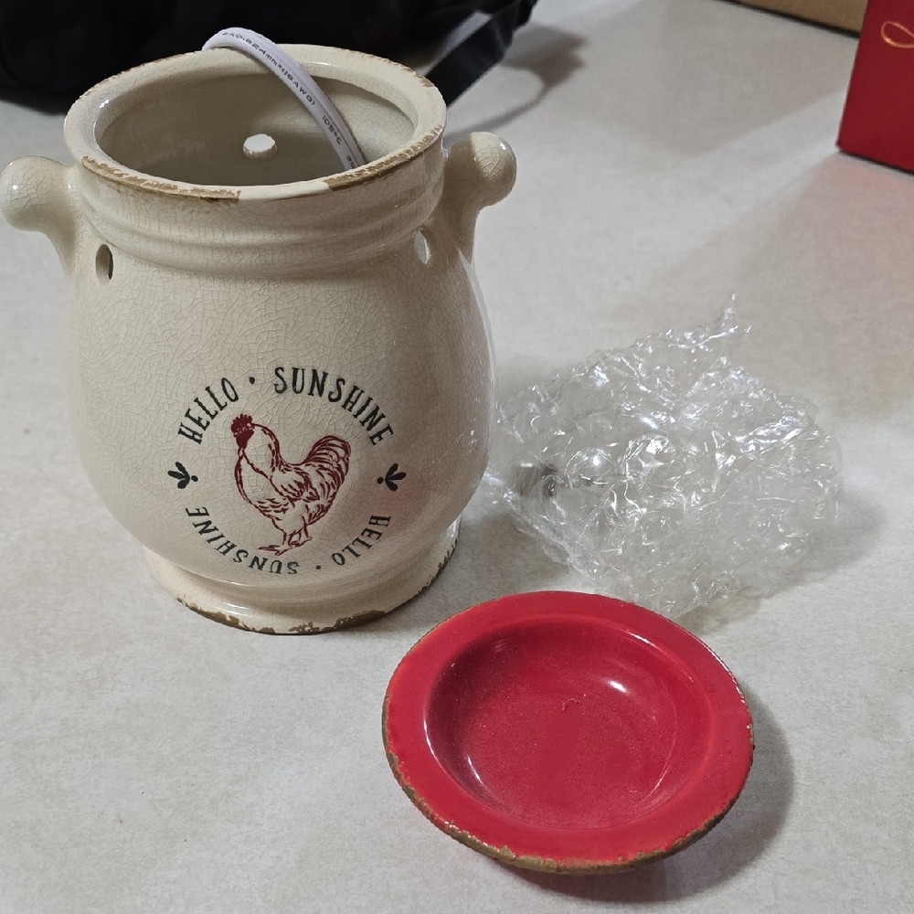 Vintage Looking Wax Warmer